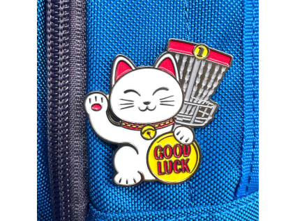 luck cat disc golf pins 2 1024x1024
